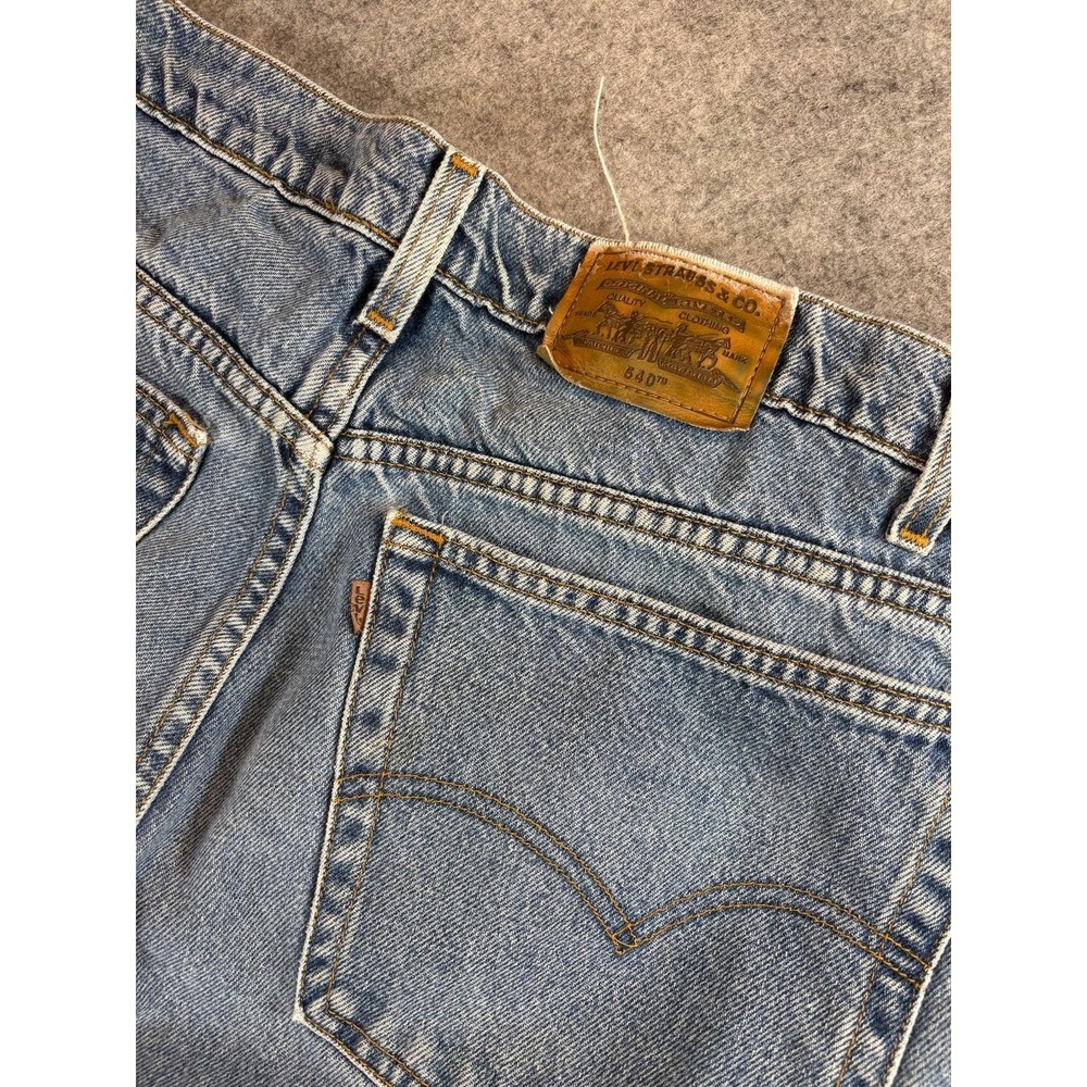 Vintage Levis 540 Relaxed Fit Jeans Mens 38x31 Medium Wash Straight Leg Denim